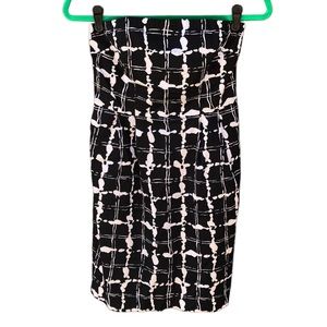 Express 2 Dress Strapless Black White Cotton Boning Pockets Sheath Classic